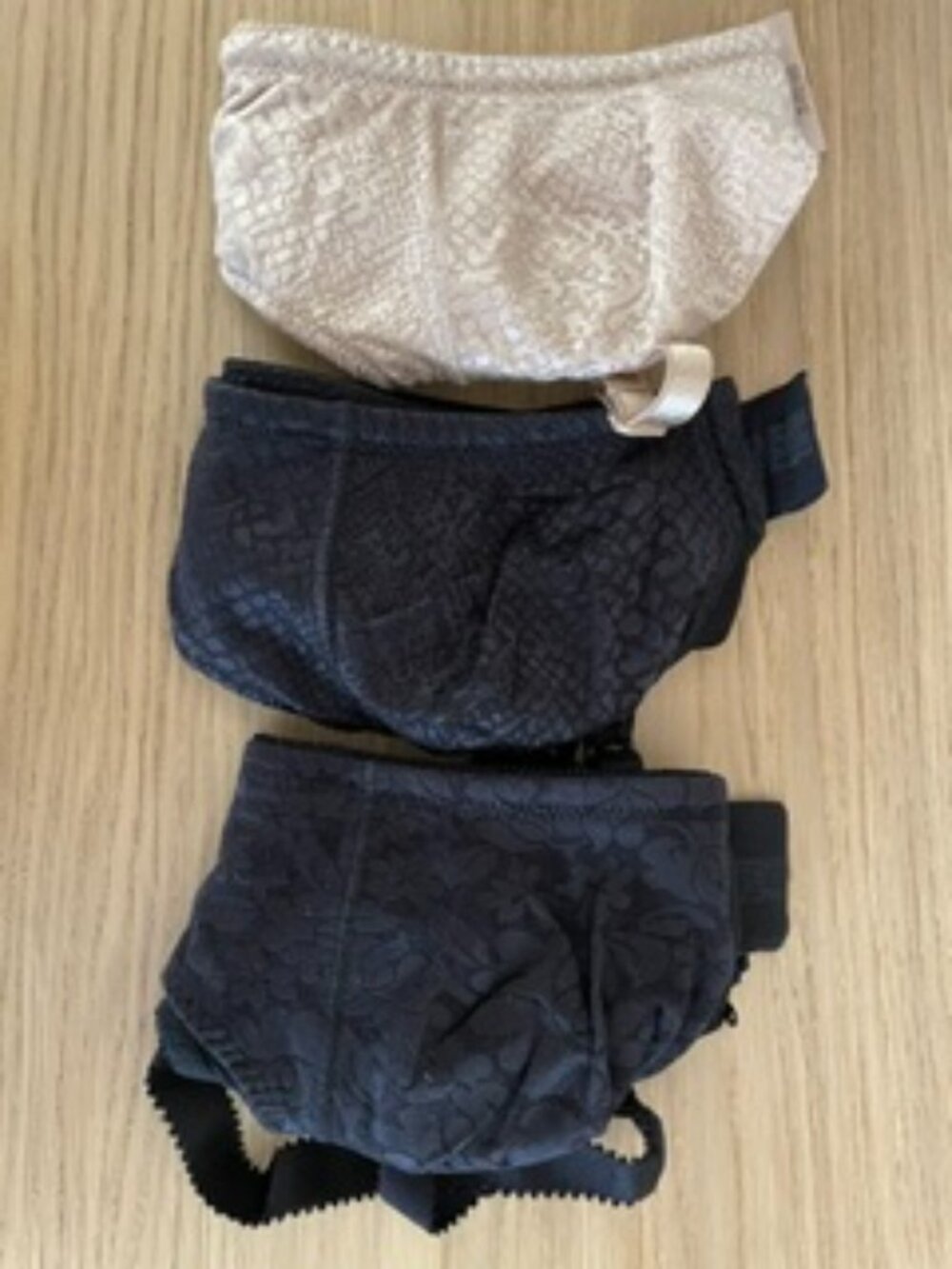 Bali Bras - size 36 C - 3 of them
